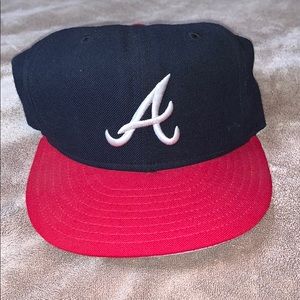 Atlanta Braves Navy/Red Fitted Hat (Size 7)